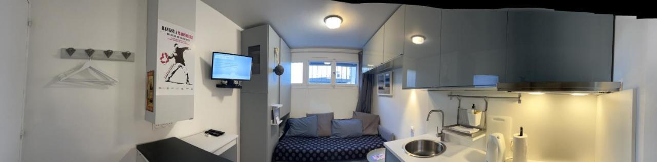 Cabine 17 Cosy Et Calme Au Dessus Du Vieux Port Marseille Exterior photo